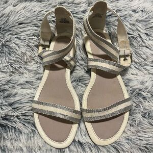 Gladiator Sandals - Sperry Meridan Size 8 - White & Gray Strappy Buckle Sandal